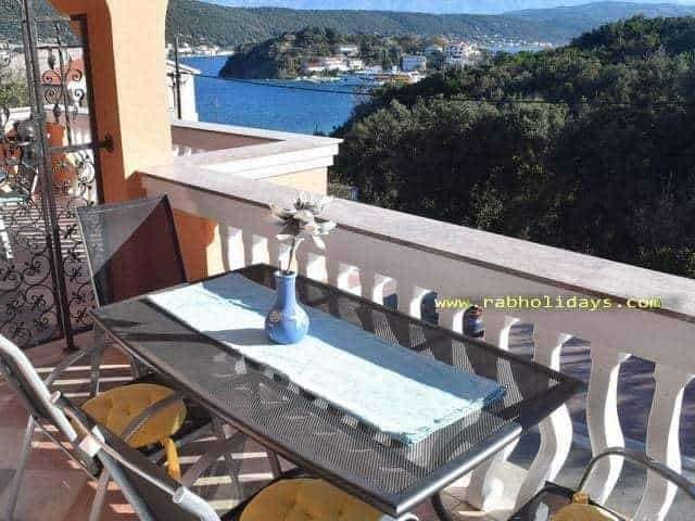 ferienwohnungen nahe Sandstrand Kroatien