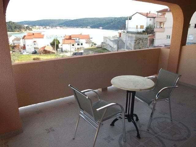 apartments in kampor port